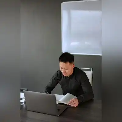 冯梨娟